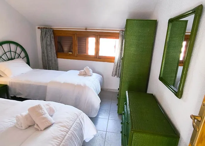 Torre Blanca In La Mata Daire